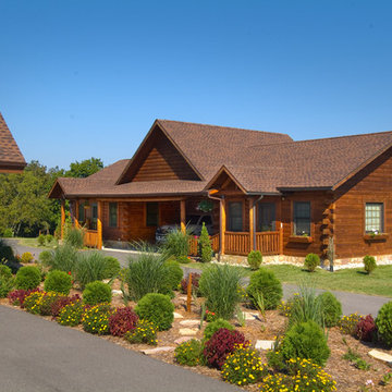 Holcomb Log Home Guest House