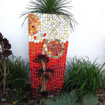 Small Water Wise Townhouse Garden