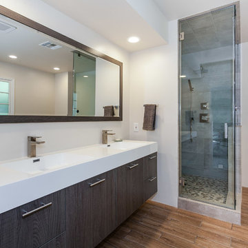 Modern Luxury Master Bath