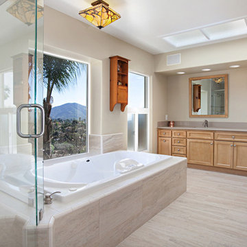 Mt Helix Spa Bath