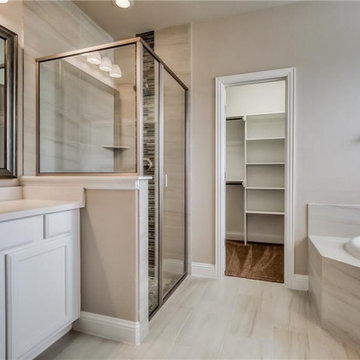 The Spa Basics For This Bathroom Upgrade in South Gate, CA