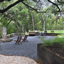 Lakehouse Front Yard