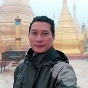 Win Naing Oos foto