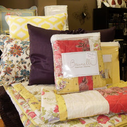 Bedding - Quilts And Quilt Sets