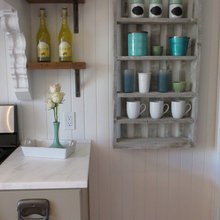 mug shelf