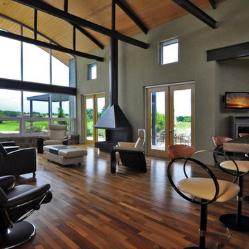 Contemporary Ranch Residence