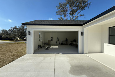 Garage - garage idea in Miami