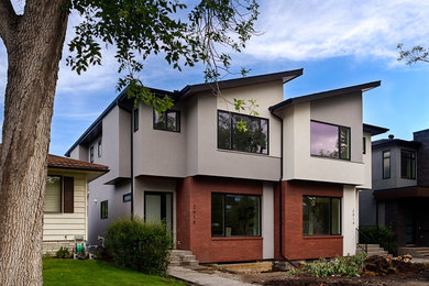 Design ideas for a contemporary exterior in Calgary.