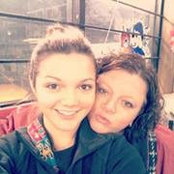 Special-Leigh Young's photo