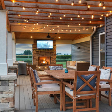 Outdoor Living Space - Milford, Ohio