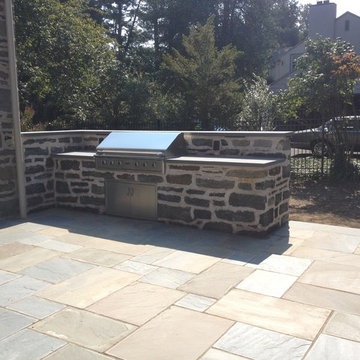 Bryn Mawr Patio and Grill island