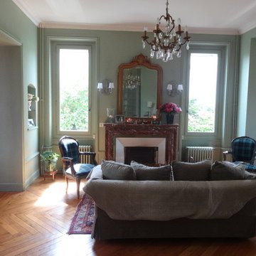 Rénovation d'un salon classique dans une maison ancienne à Lyon