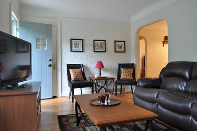 Example of a living room design in Detroit
