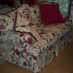 176 - Loveseats