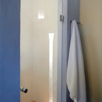 Tuscan Bathrooms