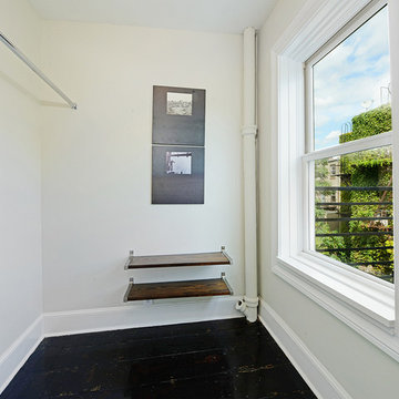 Fantastic, original detailed, great find rowhouse