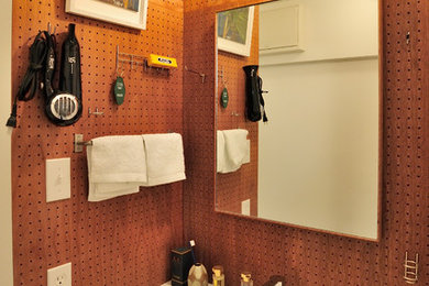 This is an example of an industrial powder room in Tokyo Suburbs.