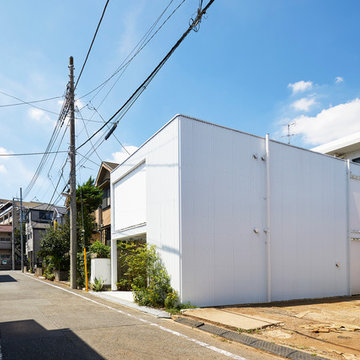 ８HOUSE ミニマリストの二世帯住宅