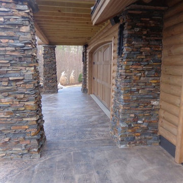 Torrington Natural Stone Veneer Exterior Garage Pillars