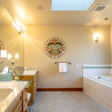 Sands Lane Waterfront Residence. Camano Island WA