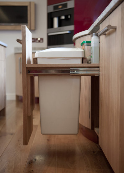 Contemporary  by George Robinson Kitchens