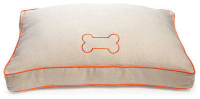 Contemporary Dog Beds by Chic Shop