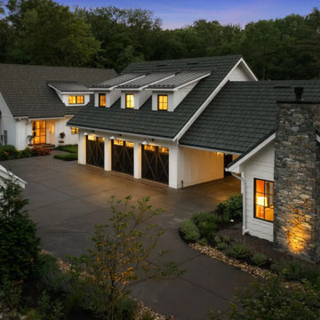 Modern Farmhouse - Ladue, MO