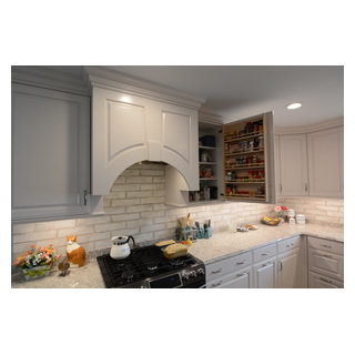 Curated visual reference: Fresh Look at Farm House Kitchen Farmhouse Kitchen Chicago