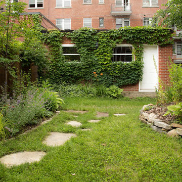 Natural urban garden