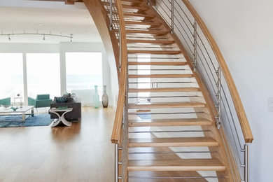 Modern Wood and Stainless Steel Staircase