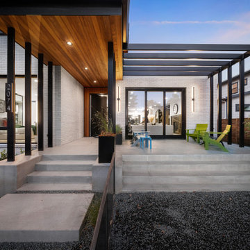 Adams Street Residence