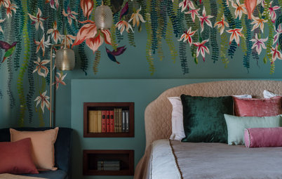 25 Times Mural Wallpaper Added Magic to Interiors