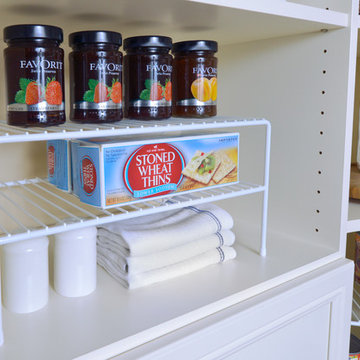 Organized Pantry Shelving