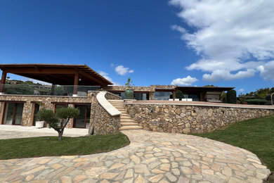 VILLA DAN  PETRESCU PORTO ROTONDO