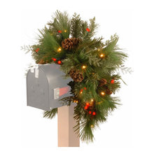 CHRISTMAS DECOR
