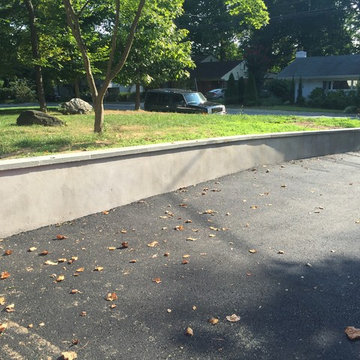 Parged Block Wall in Bethesda Capped With 2 Inch Thermal Cut Flagstone