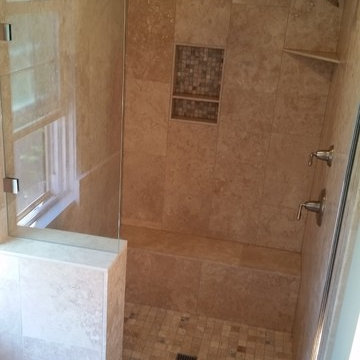 Fox Point- 20 Square Foot Walk-in Shower