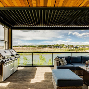 Upper Deck StruXure Pergola Enclosed With Phantom Motorized Privacy Screens