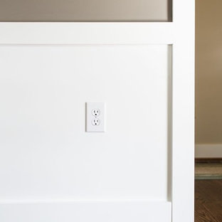Universal height for outlets