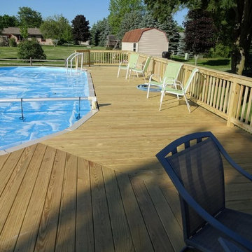 Deck Surround for Oval Pool
