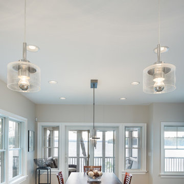 Urban Cottage Lakeside Home
