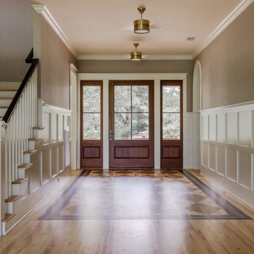 606 Noble Lane