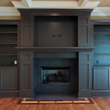 Fireplace w/ Built In