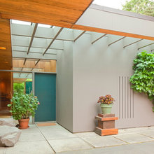 Courtyard details