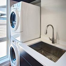 laundry faucet / sink