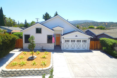 Example of an exterior home design in San Francisco