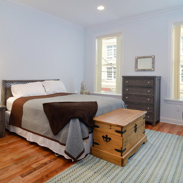 Hoboken Rowhouse with Floor to Ceiling Glass Extension