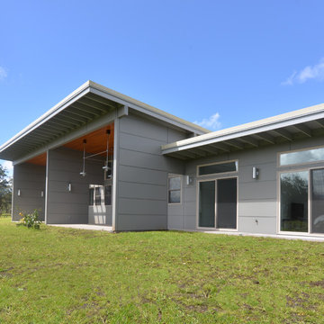 Industrial meets Mid-Century Modern
