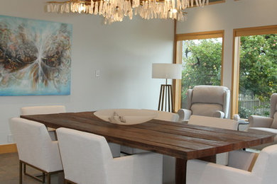 Dining room - contemporary dining room idea in Vancouver