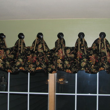 Peg Mounted Draperies